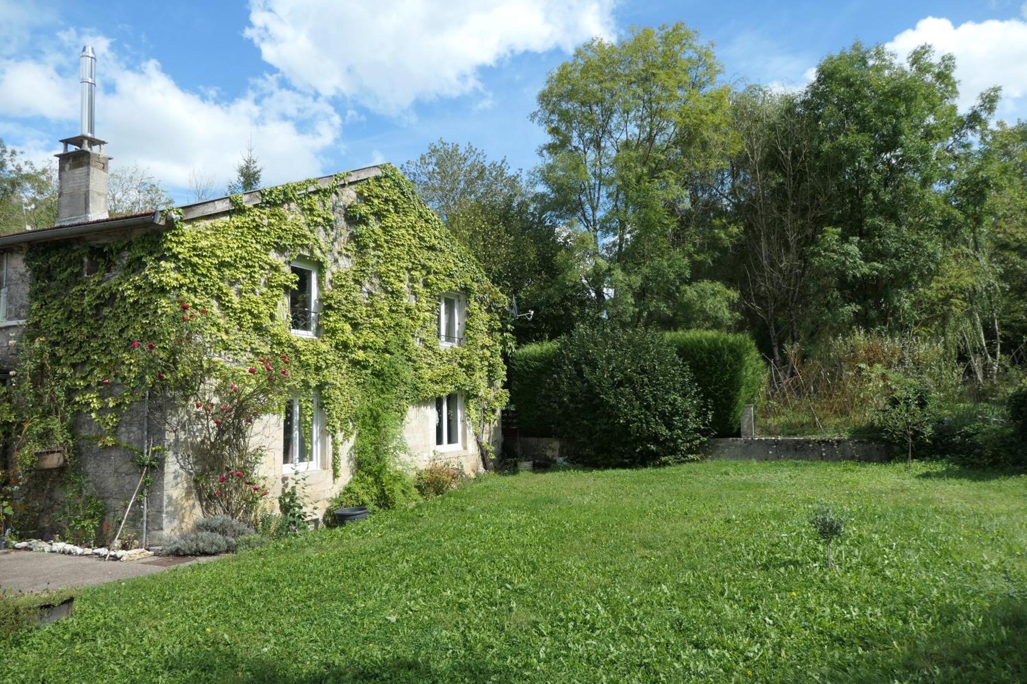 Bed and Breakfast Le Moulin Aux Ecrevisses Thonnance-lès-Joinville Zewnętrze zdjęcie
